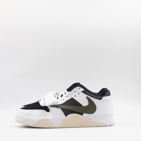 NIKE TRAVIS JACK OLIVKA