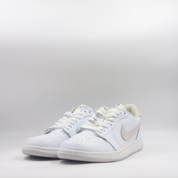NIKE AIR JORDAN 1 LOW WHITE/BEIGE SWOOSH