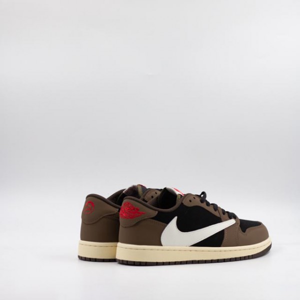 NIKE AIR JORDAN 1 LOW CACTUS JACK