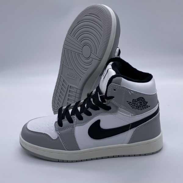NIKE AIR JORDAN 1 (MEX) GREY/BLACK SWOOSH