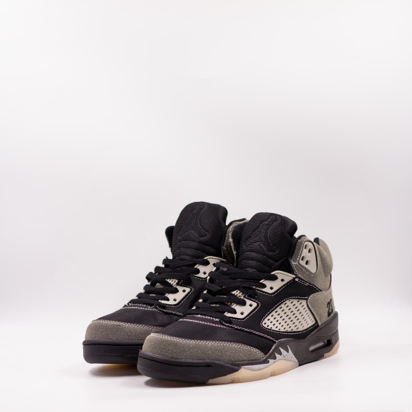 AIR JORDAN 5 MID GREY