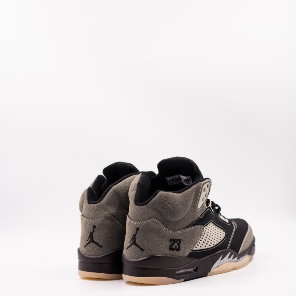 AIR JORDAN 5 MID GREY