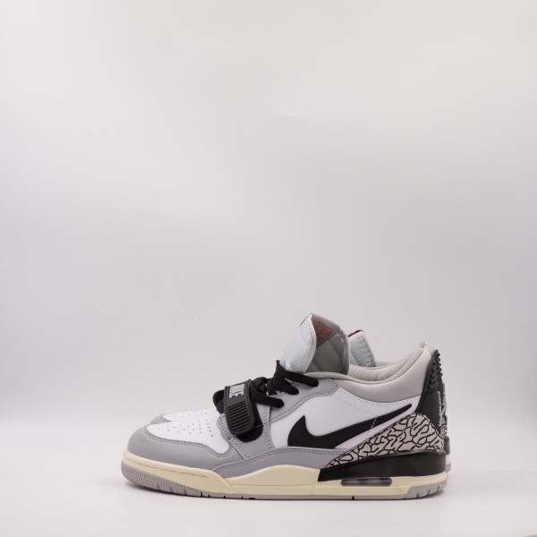 AIR JORDAN LEGACY 312 LOW GREY