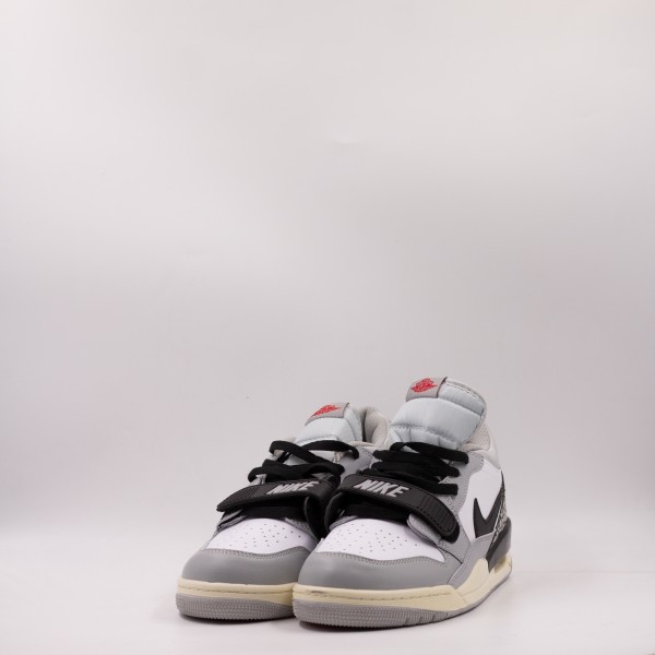AIR JORDAN LEGACY 312 LOW GREY