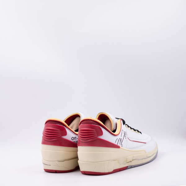 AIR JORDAN OFF WHITE