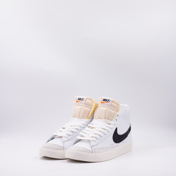 NIKE BLAZER MID WHITE/BLACK