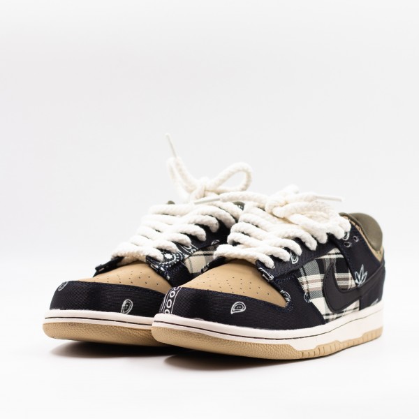 NIKE SB DUNK LOW CACTUS JACK