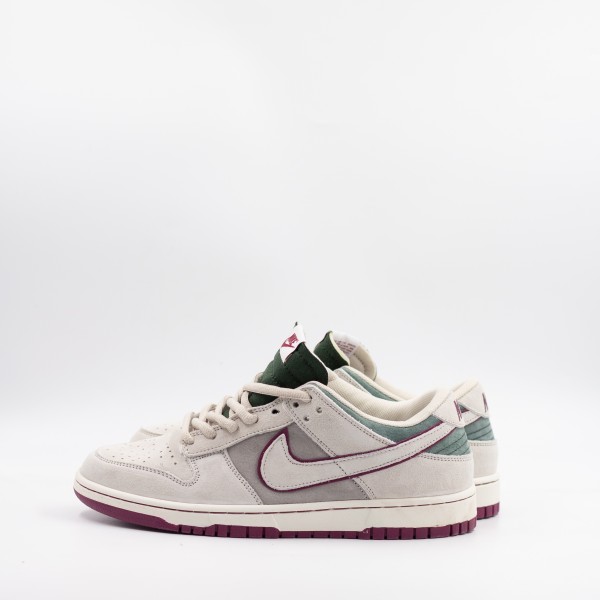 NIKE SB DUNK LOW GREY/BORDO