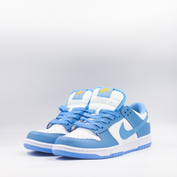 NIKE SB DUNK LOW WHITE/BLUE