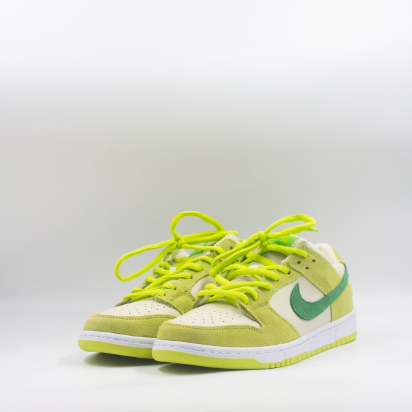 NIKE SB DUNK LOW APPLE GREEN