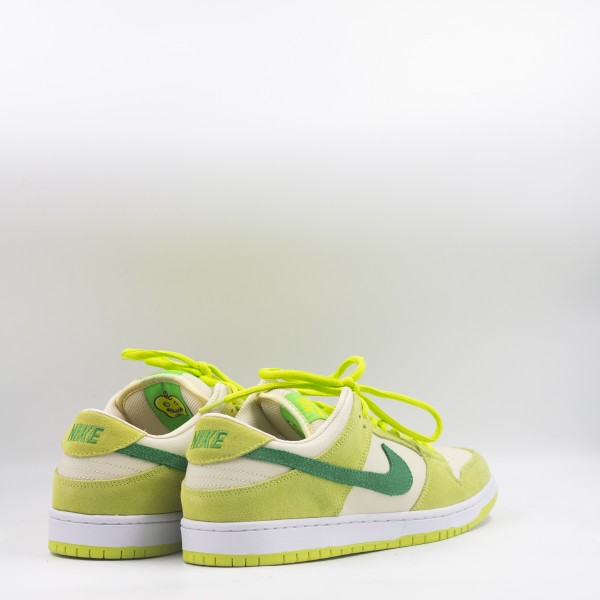 NIKE SB DUNK LOW APPLE GREEN