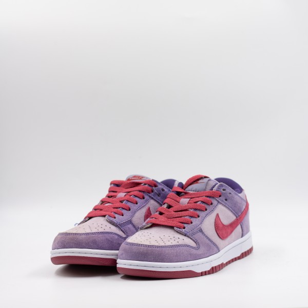 NIKE SB LOW PURPLE/RED