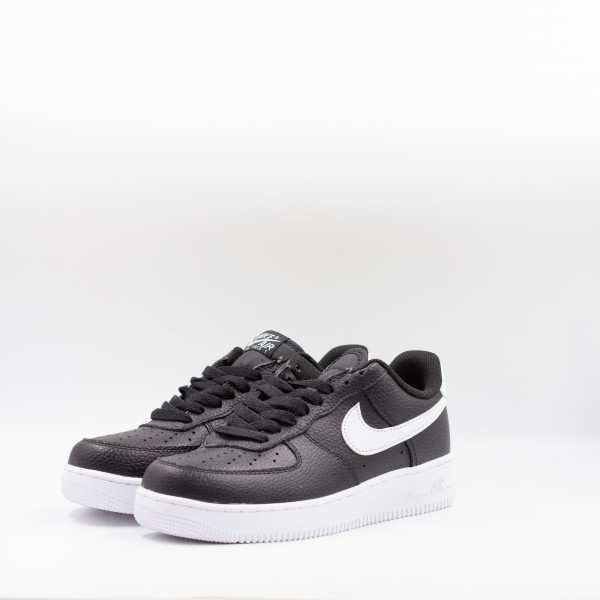 NIKE AIR FORCE 1 07 BLACK/WHITE