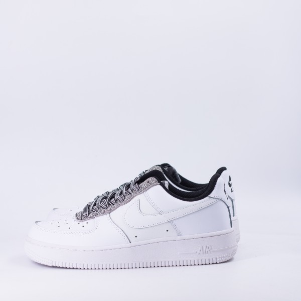 NIKE AIR FORCE 1 07 WHITE SAFARI