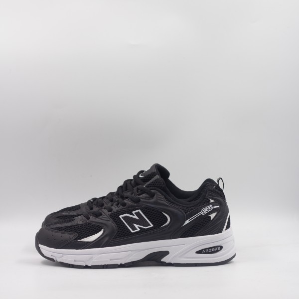 TRIGER 530 BLACK/WHITE