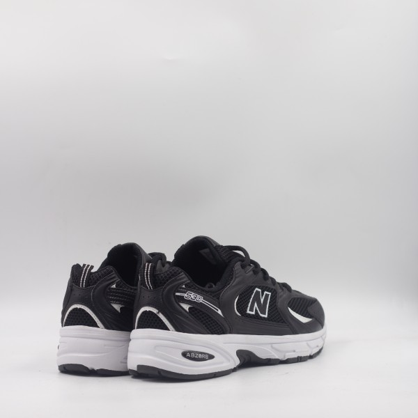 TRIGER 530 BLACK/WHITE