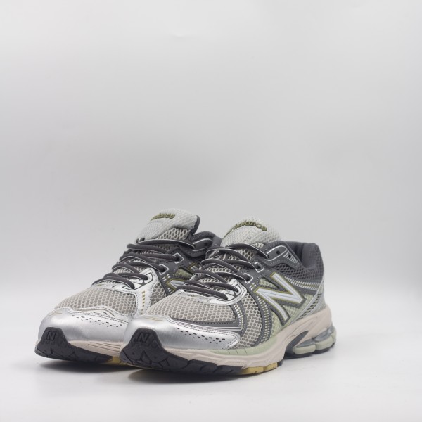 TRIGER 860 GREY