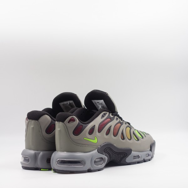 NIKE TN DRIFT BLACK/GREEN