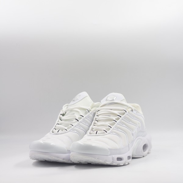 NIKE TN WHITE