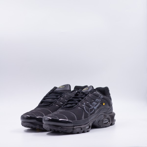 NIKE TN BLACK 2 SWOOSH