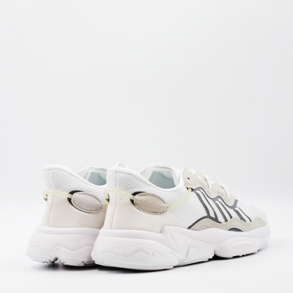 Ozweego WHITE