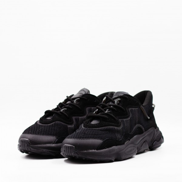 Ozweego BLACK