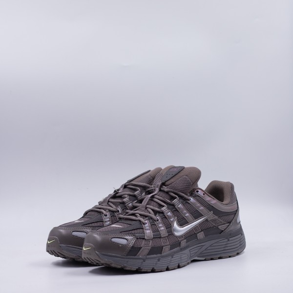 NIKE P6000 DARK GREY