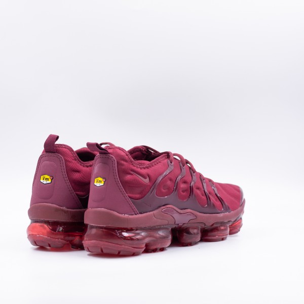 NIKE VAPORMAX BORDO