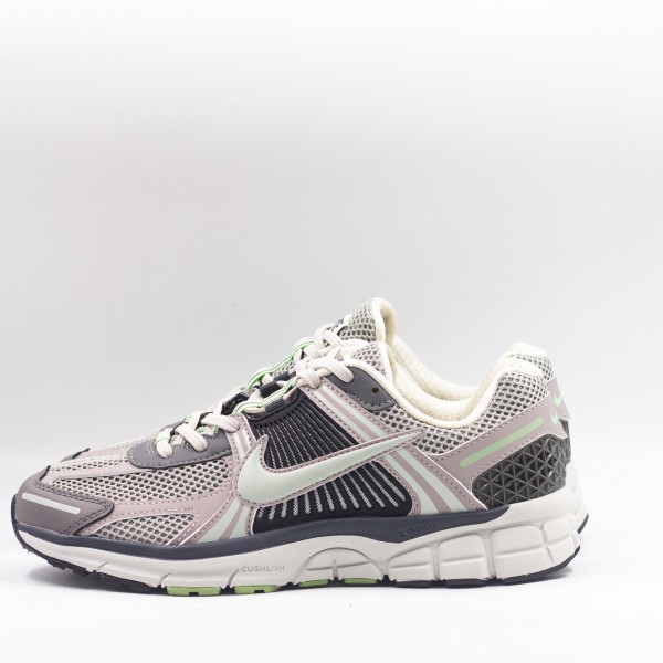 NIKE VOMERO 5 GREY/BLACK/PURPLE