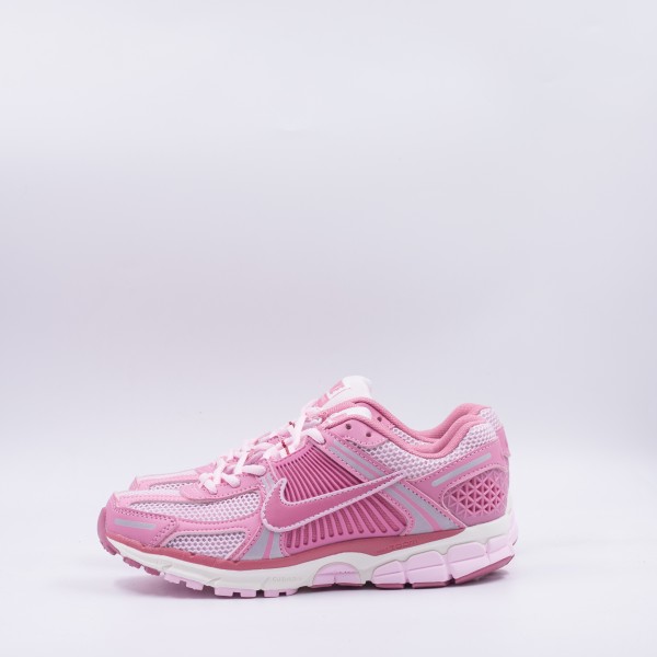 NIKE VOMERO 5 PINK