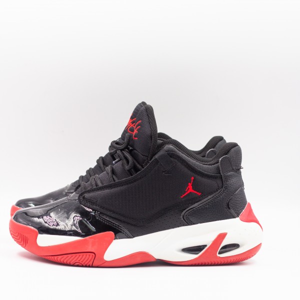 AIR JORDAN MAX AURA 4 BLACK/WHITE/RED